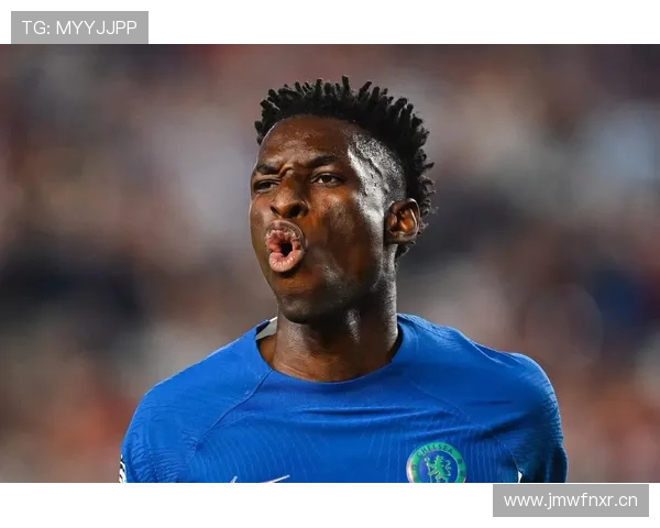 切尔西更衣室爆发内部矛盾！波切蒂诺战术失败导致球队低迷，豪门地位岌岌可危