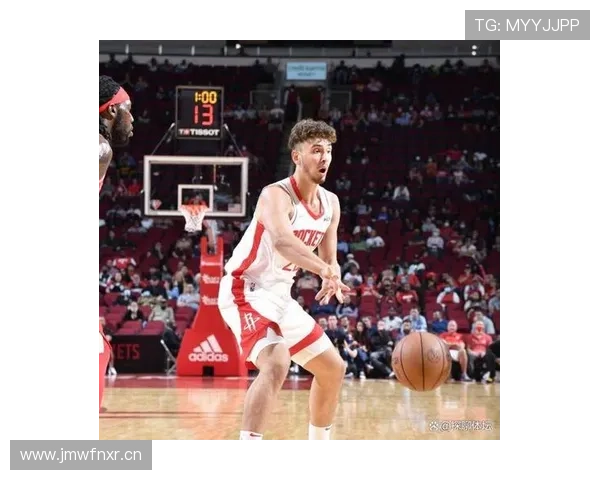 申京低位单打效率提升，改变火箭内线进攻结构